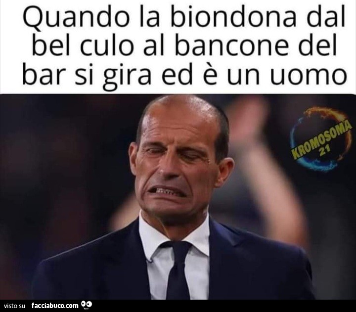 Quando la biondona dal bel culo al bancone