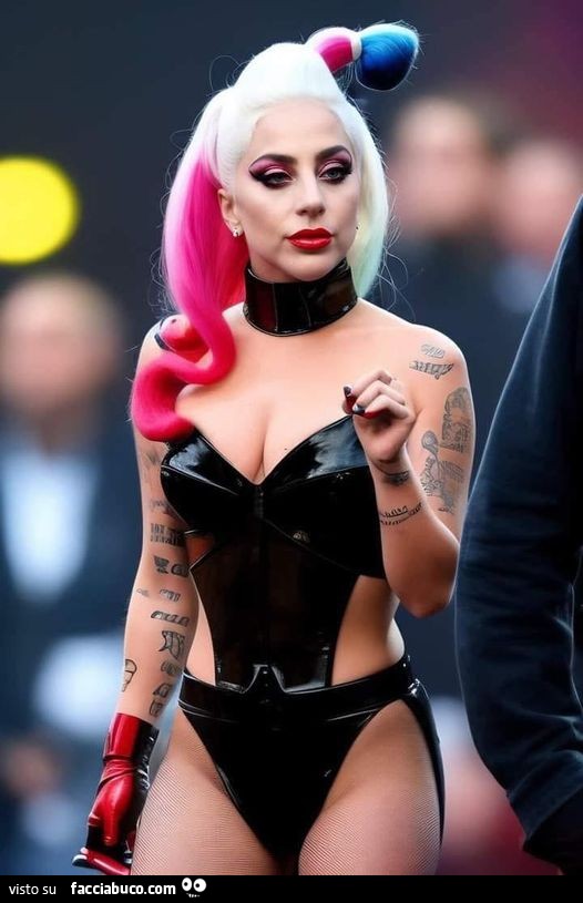 Lady Gaga / Harley Quinn sul set di Joker 2 Questa donna non è di… -  Facciabuco.com