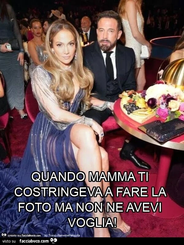 Quando mamma ti costringeva a fare la foto ma non ne avevi voglia