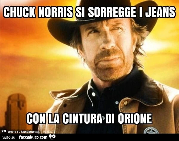 Chuck norris si sorregge i jeans con la cintura di orione