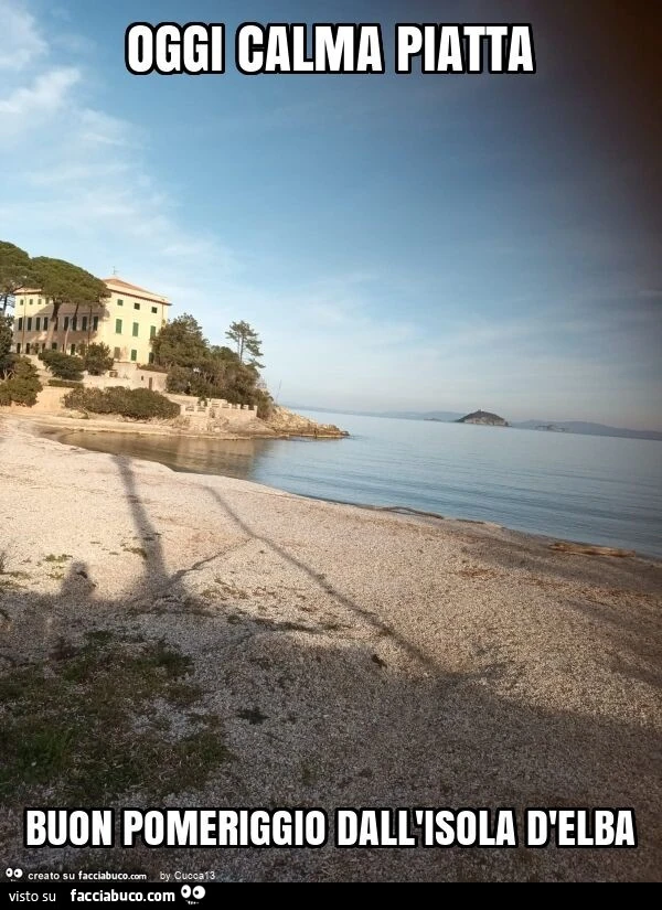 Oggi calma piatta buon pomeriggio dall'isola d'elba