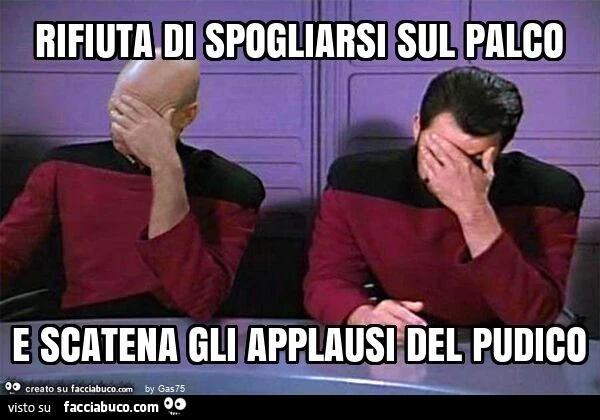 Rifiuta di spogliarsi sul palco e scatena gli applausi del pudico