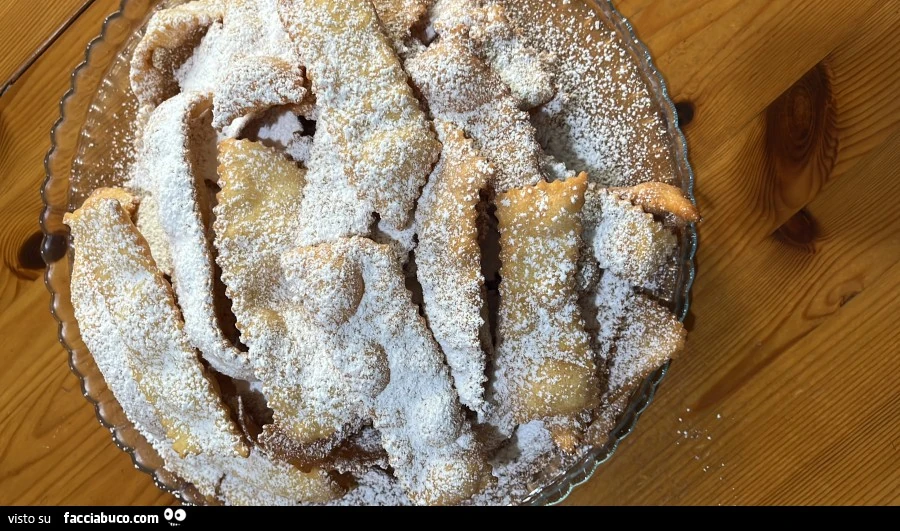 Chiacchiere di carnevale