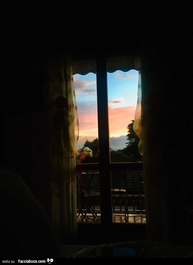 Finestra al mattino